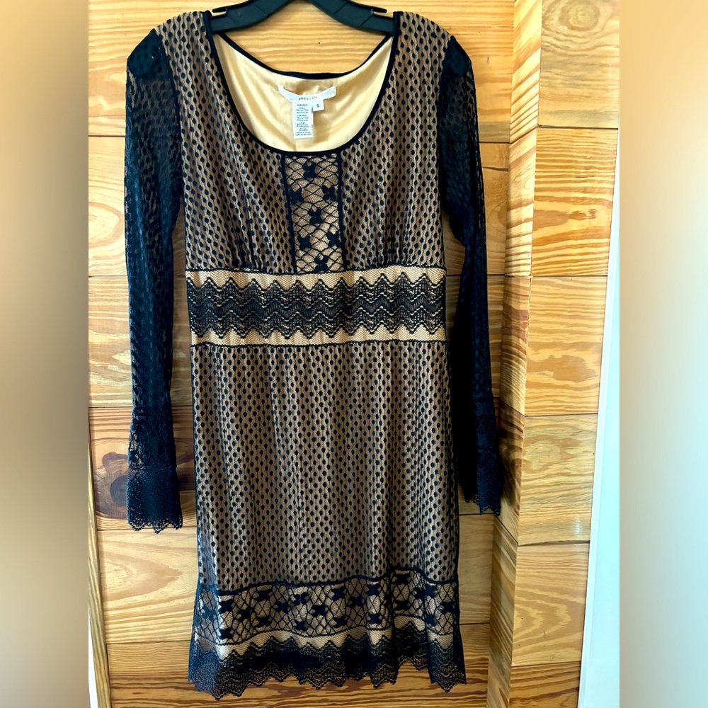 Studio M Black Lace Stretch Dress size Small